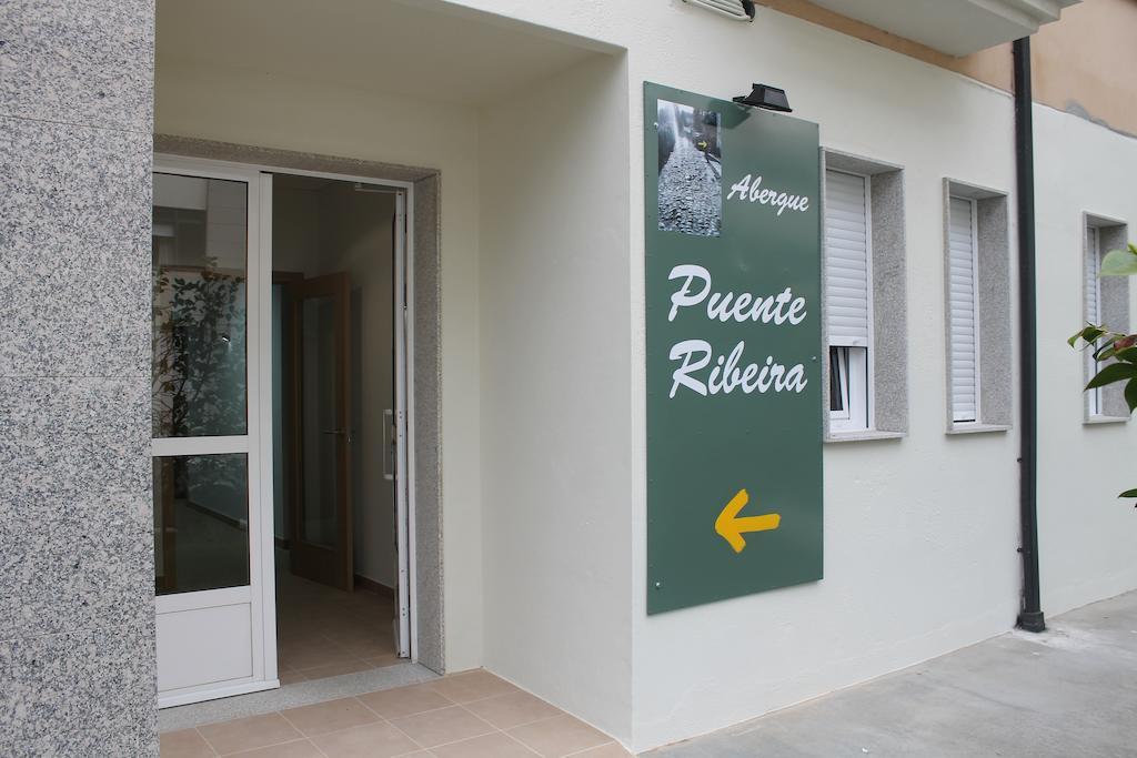 Pension-Albergue Puente Ribeira Sarria Exterior photo
