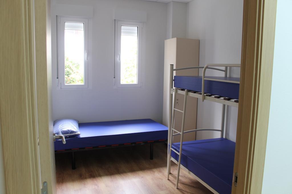 Pension-Albergue Puente Ribeira Sarria Room photo
